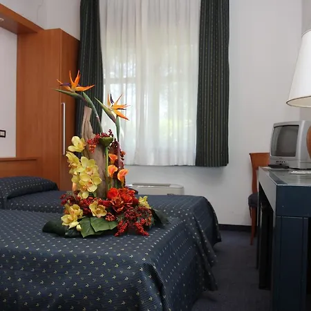Hotel Park California 4*